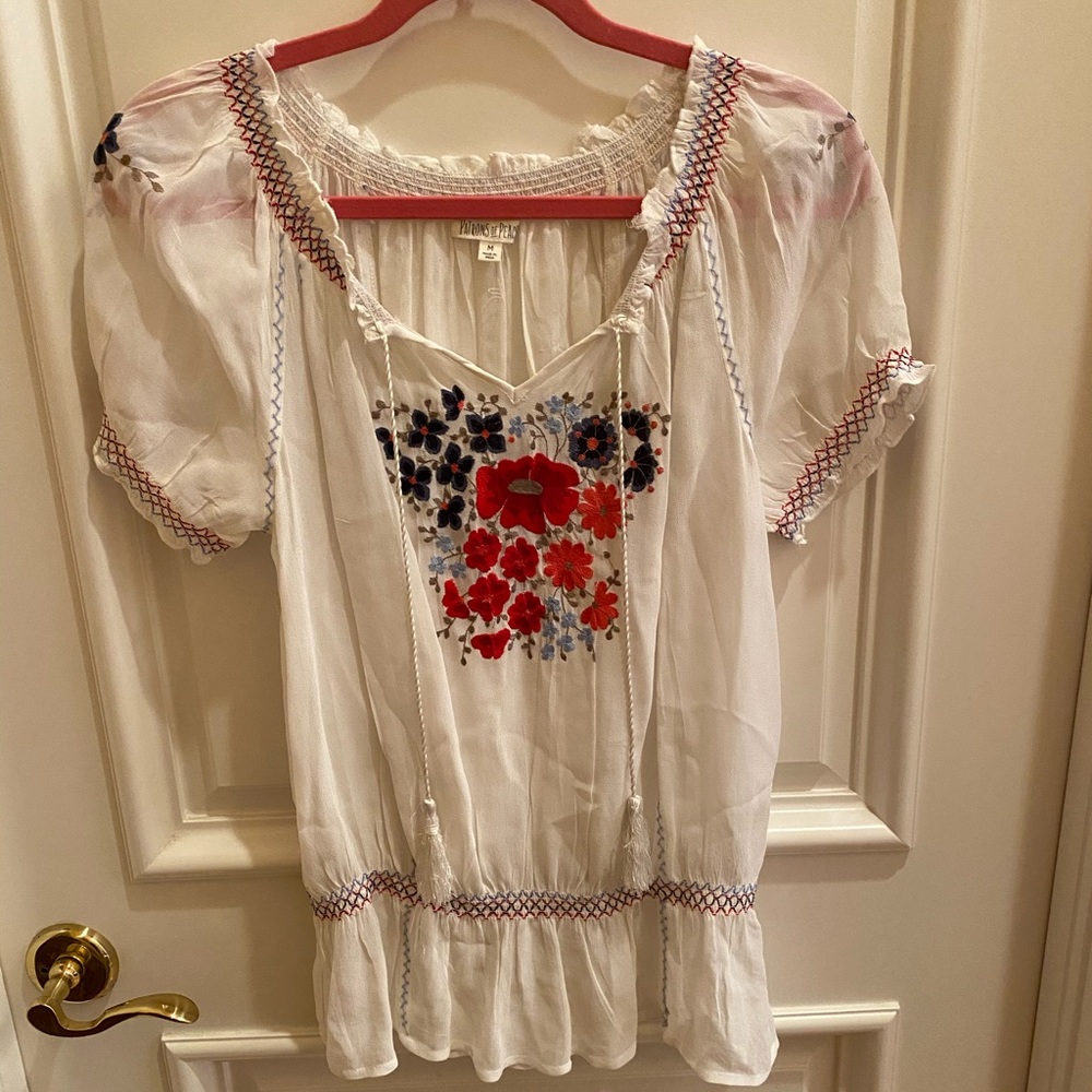 Urban Outfitter Peasant Blouse in white